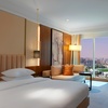 Image 13: 5*Dubai: One-Night Stay with Breakfast and Waterpark Access
