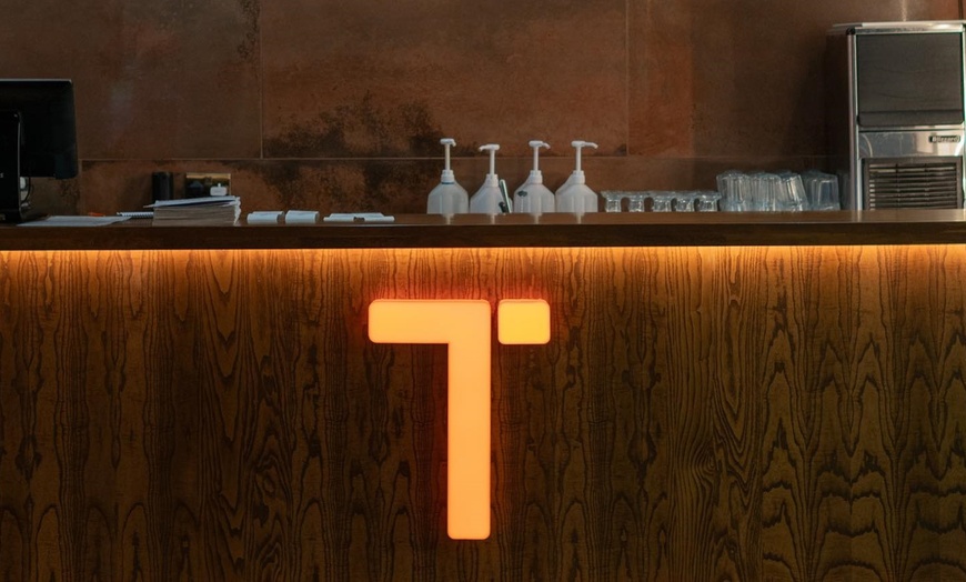 Image 4: Exclusive Dining Experience: Gourmet Main, Side & Beverage Packages for 1 to 6 Guests — Save Up to 60% on Elegant Meals