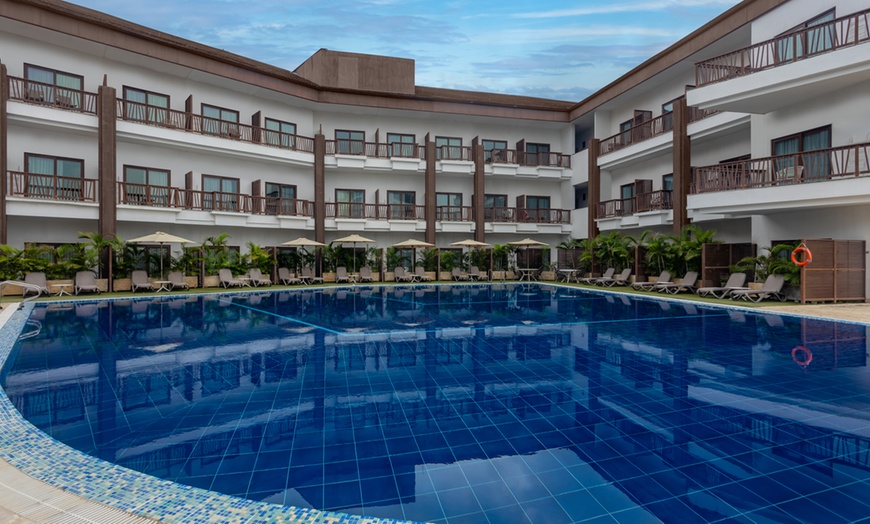 Image 15: ✈ 5-Night Part All-Incl. Colombia Vacation from Travel by Jen