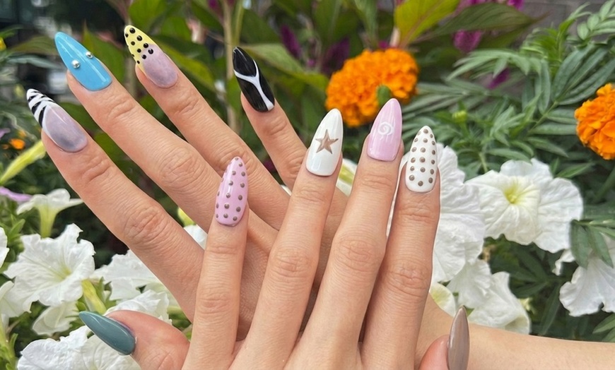 Image 3: Enjoy a Spa Manicure or Pedicure with Regular/Gel Polish