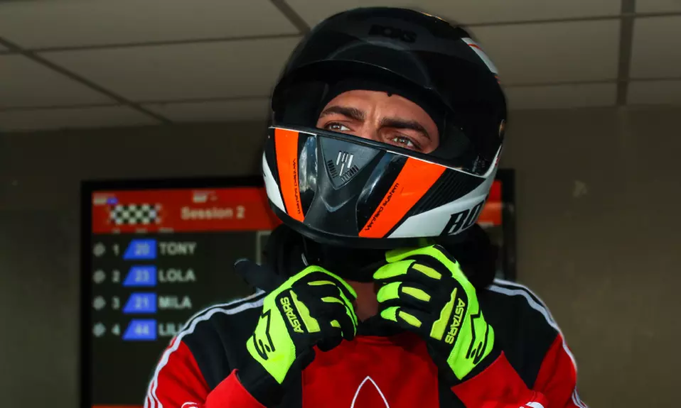 1 session de 10 min de karting