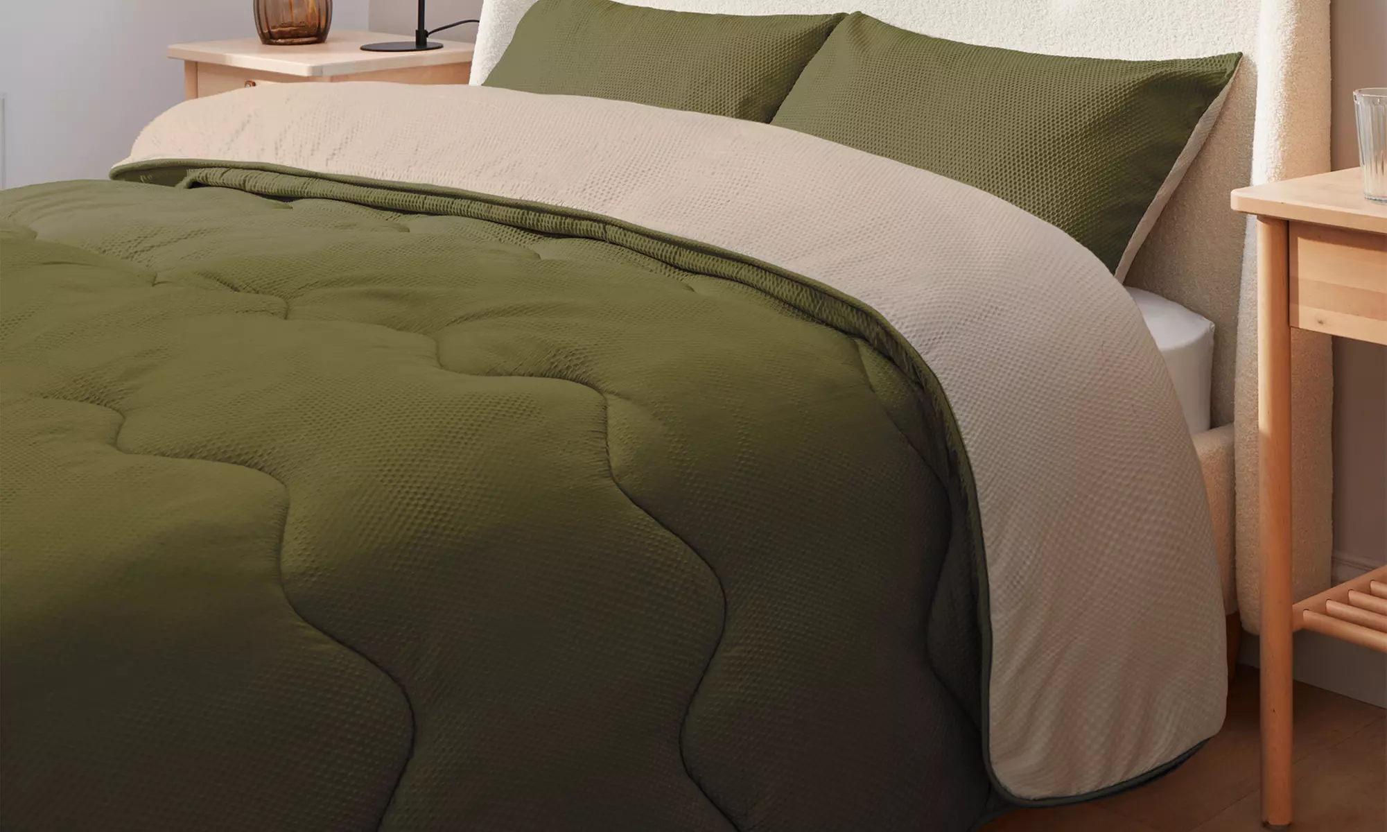 Silentnight 10.5 Tog Seersucker Coverless Duvet Set