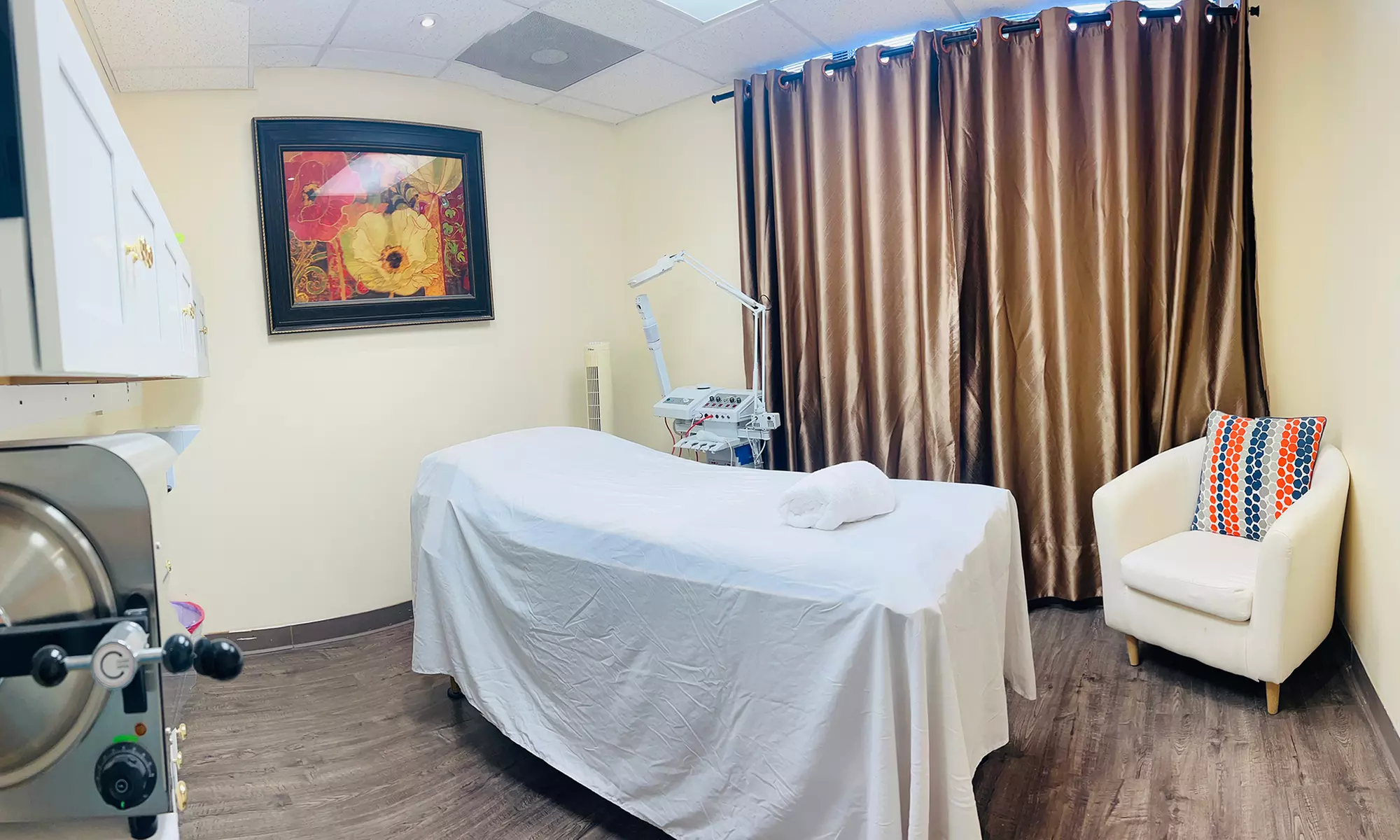 60 Min Choice of Massage or Couples Massage or 90 Min Swedish Massage