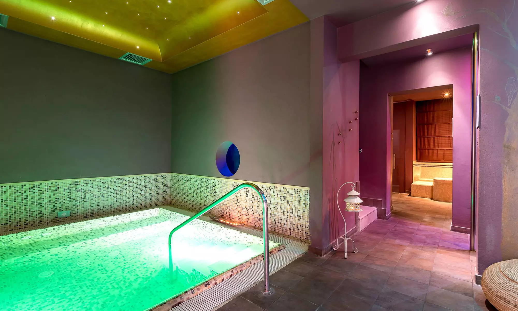 Rimini 4*: soggiorno con colazione, idromassaggio, cena o massaggio