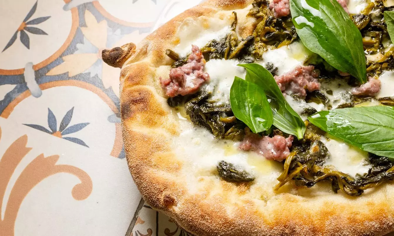 Menú italiano con opción a botella de vino para 2 o 4 personas