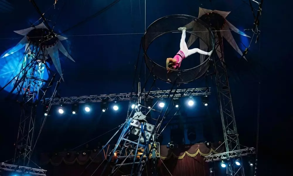 One Ticket to Circus Vegas American Circus