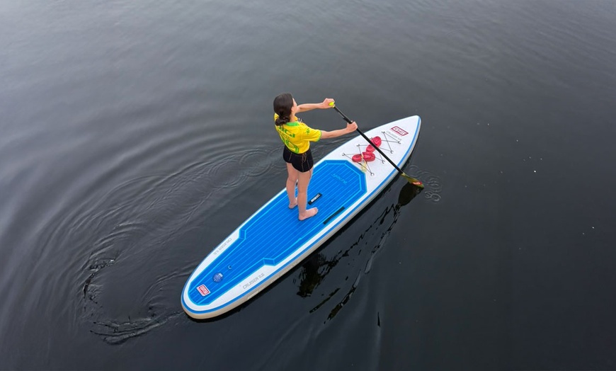 Image 6: 1, 2 Std o.Full Day Stand-Up-Paddling inkl. Paddel & Drybag für 1 Pers