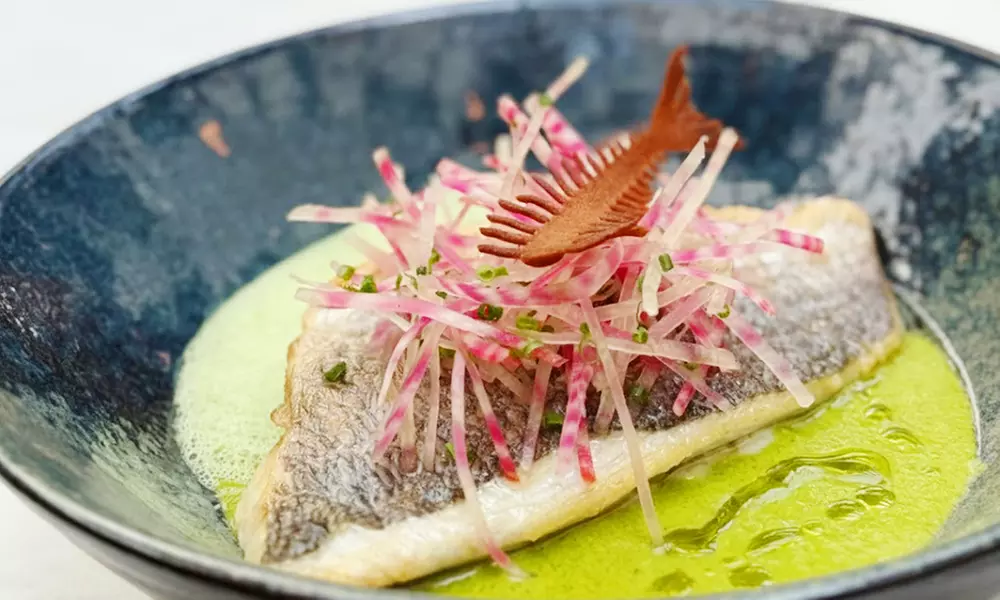 Un voyage gastronomique entre France et Asie à La Verrière Paris