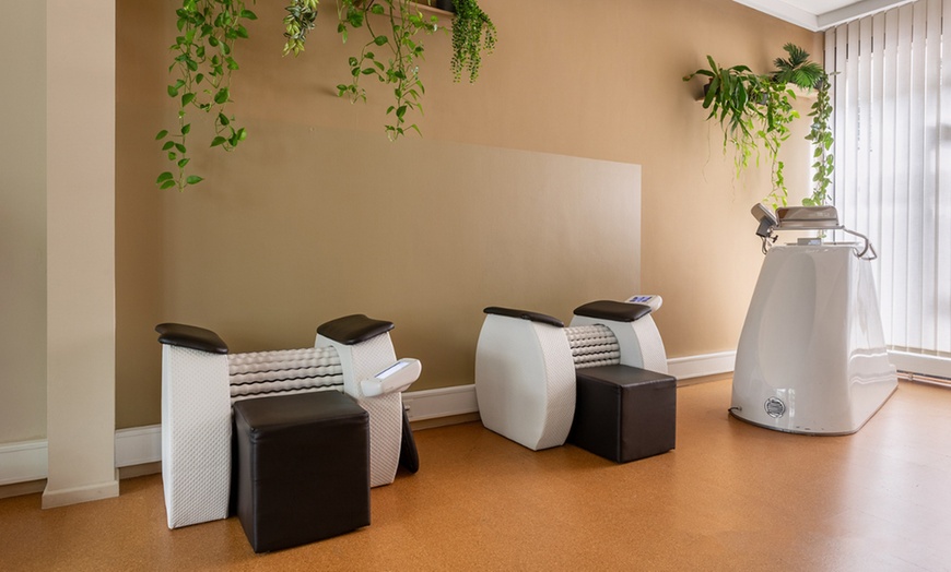 Image 4: Power-Angebote für deinen Körper: Vibrationstraining & Wellness-Pakete