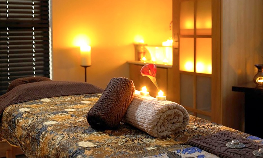 Image 3: Spa Package With Treatments