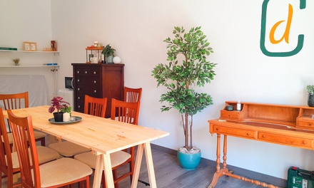 Para 1 persona: Taller de acuarela (nivel inicial) de 2 h con picoteo - (des)conecta