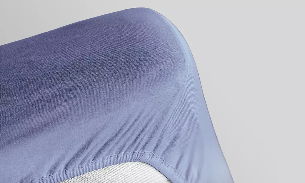 Set copripiumino e federe in microfibra con lenzuolo sotto