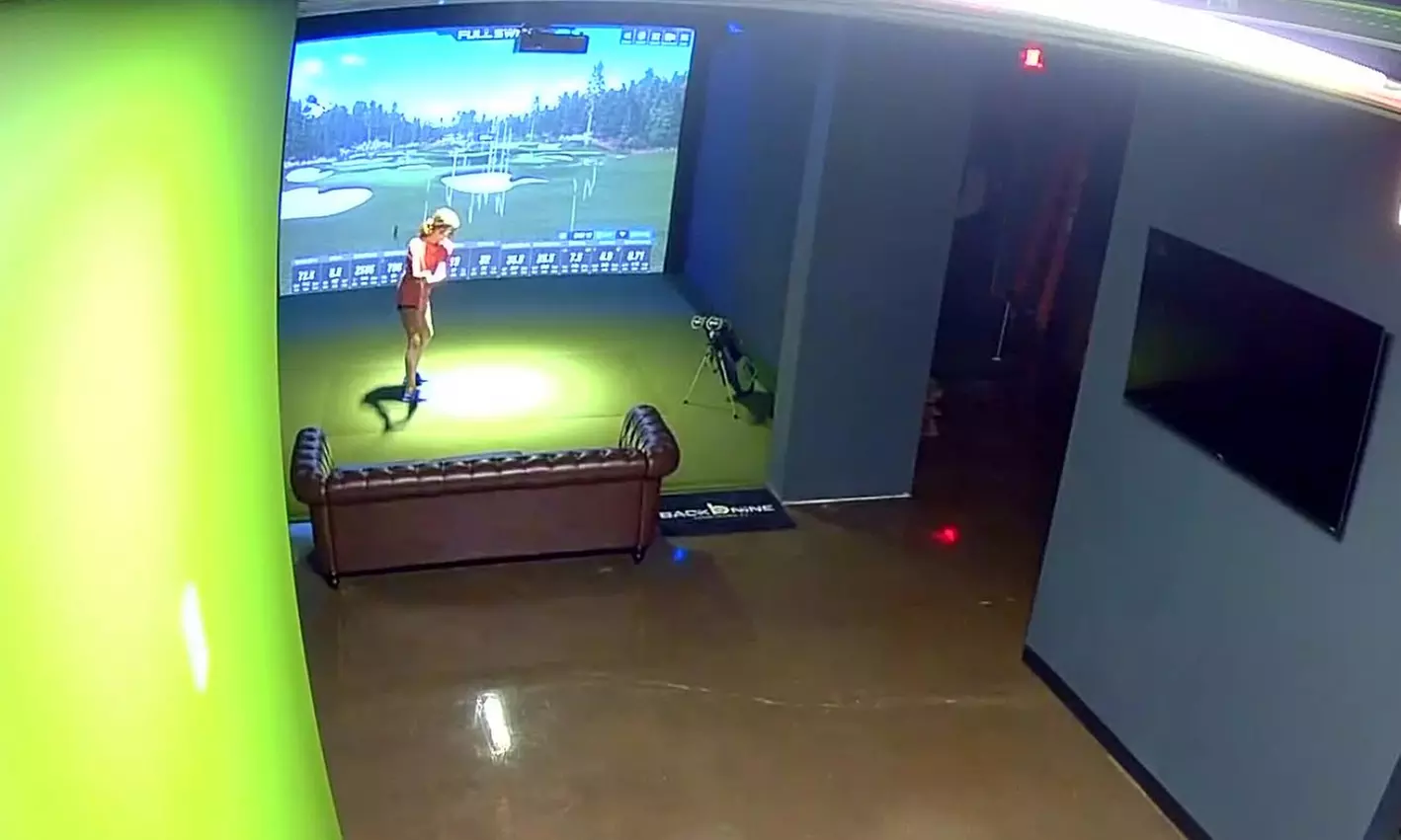 Indoor Golf Simulator Rental – Grand Prairie