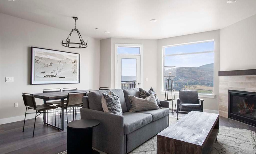Image 30: Member Pricing: 4* Mountain Resort in Park City with Sweeping Views 
