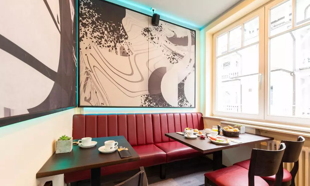 Rügen / Binz: Junior-Suite zur Meerseite inkl. Frühstück oder HP