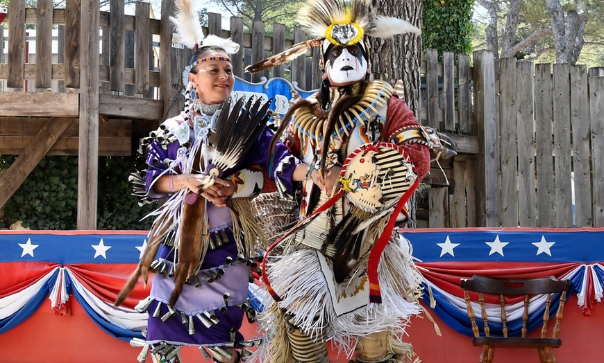 Image 5: Plongez au cœur du Far West avec une journée à Ok Corral 