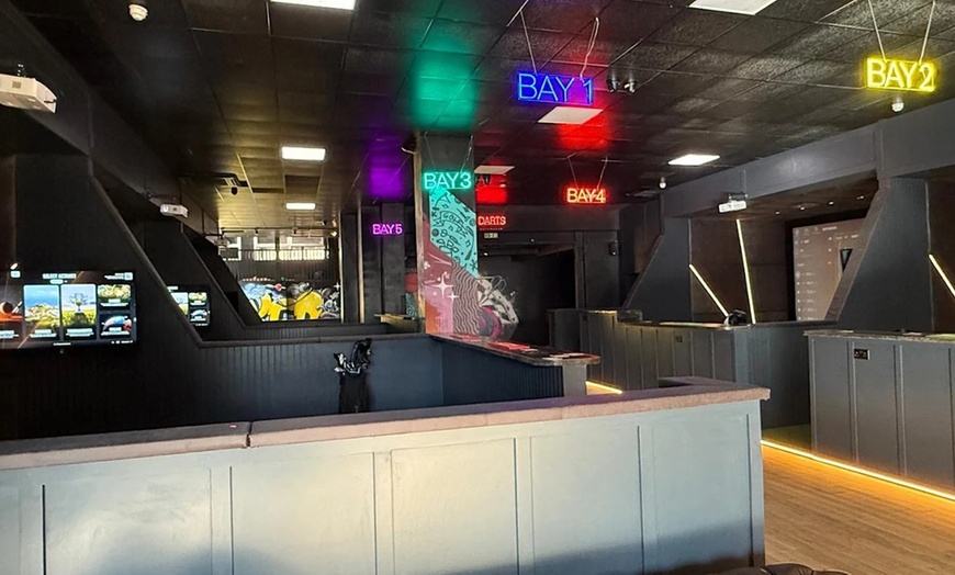 Image 5: 1-Hour TRACKMAN Indoor Golf Simulator for Up to 6 People