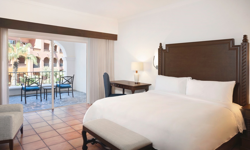 Image 2: Member Pricing: 5-Star Resort | All-Inclusive Dining & Spa Retreat