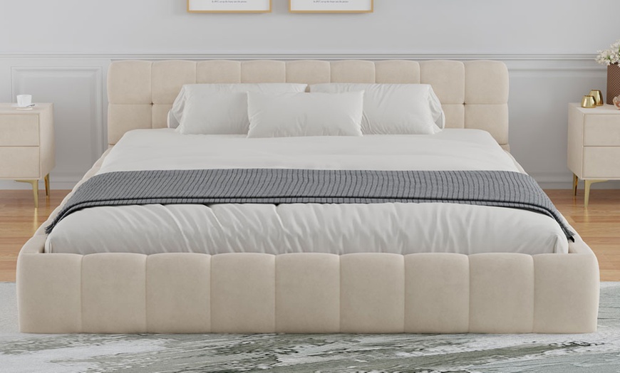 Image 2: Lit nuage "Princeton" en velours, de la marque Kocoon