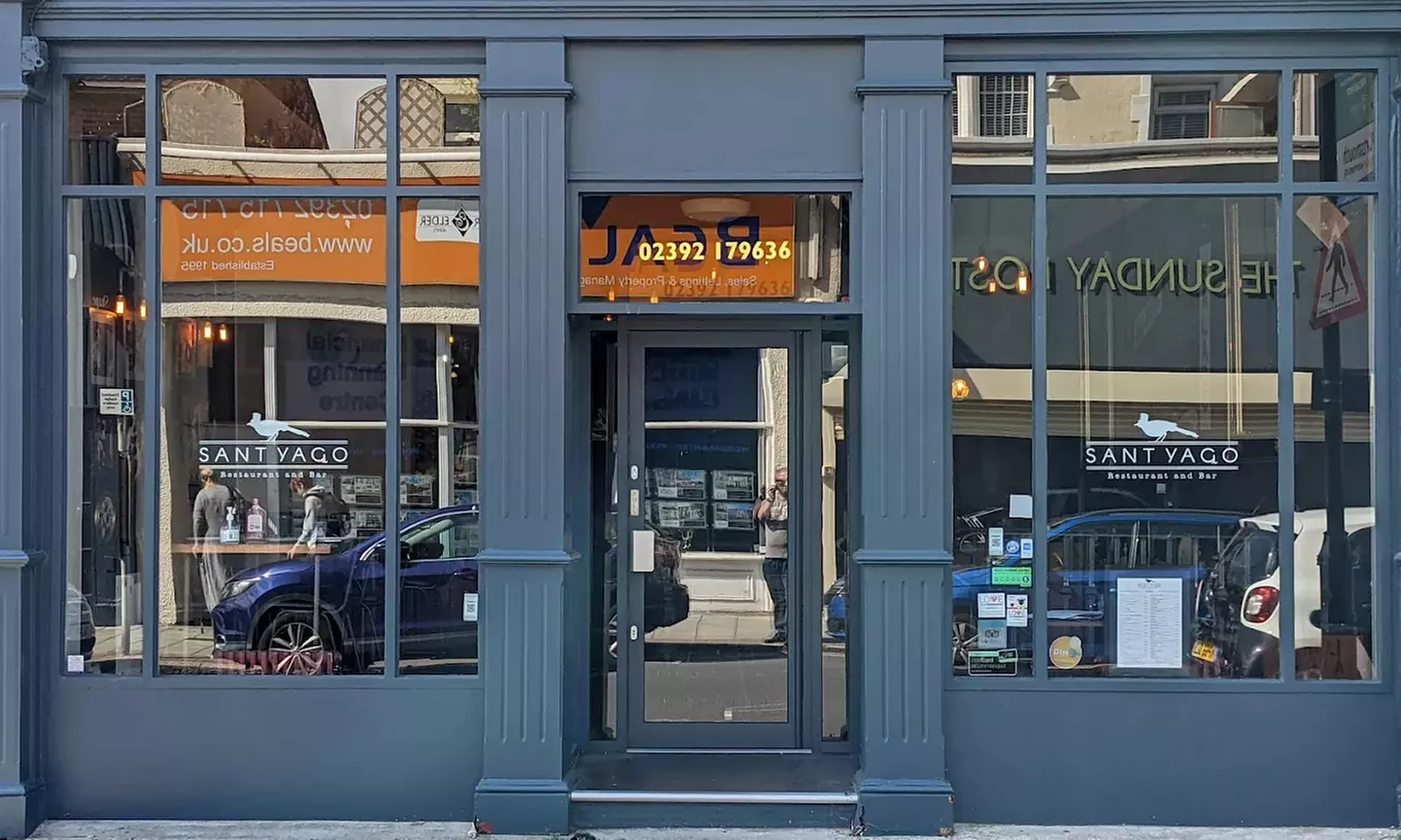 Delight In A Fabulous Tapas Selection With Sides For 2 Or 4 People