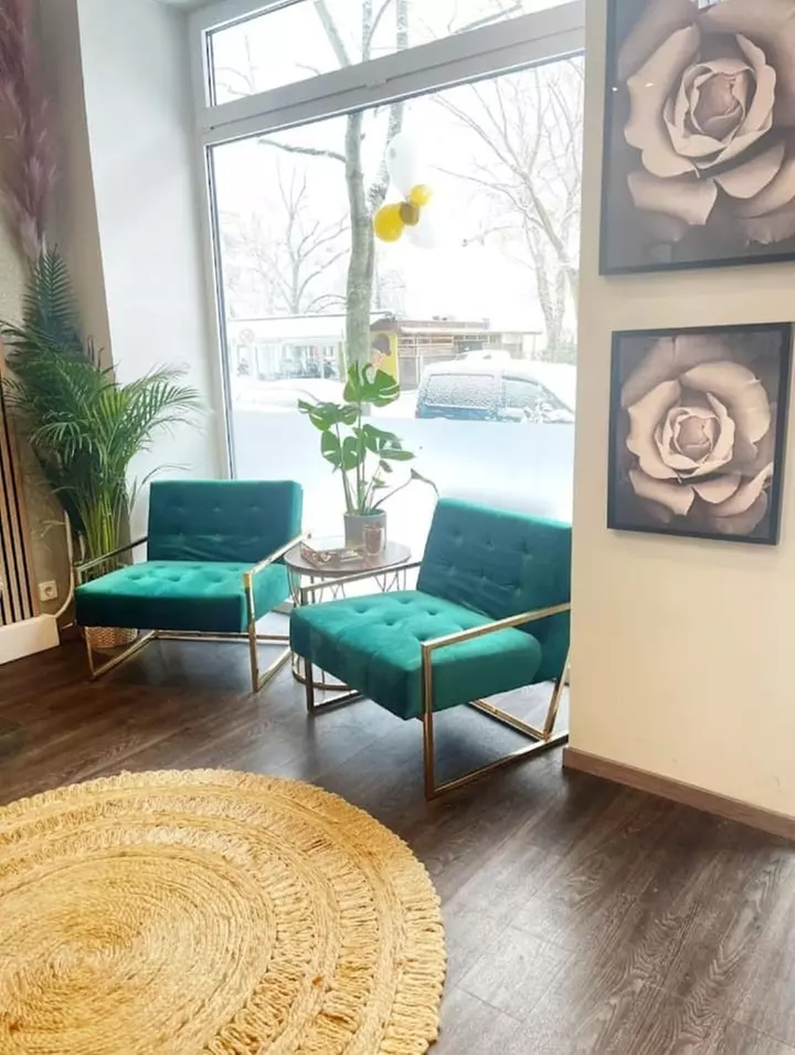 50- Min. Head-Spa mit Aromatherapie für 1 Person (bis zu 24% sparen) - Second Medium