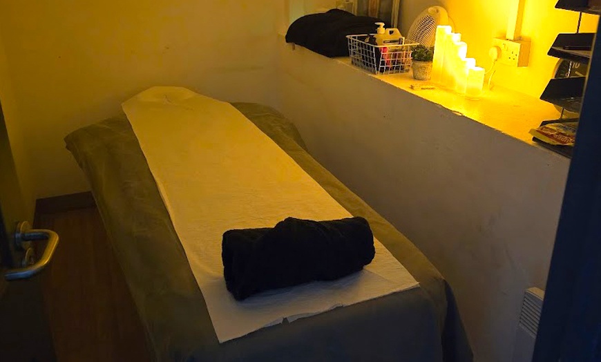 Image 7: 45-, 60- or 90-Minute or Two-Hour Couples Massage at Ws Thai Table Massage (Up to 35% Off)