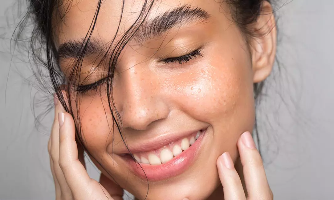 Rejuvenate with Botox w/ or w/o Skinceutical Peel Combo