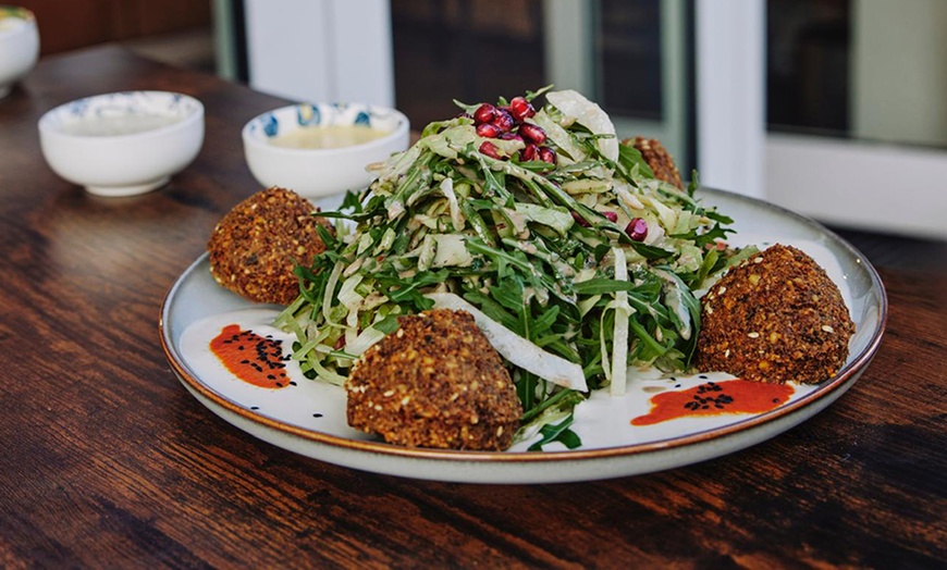 Image 1: 2 Falafel-Wraps To-Go