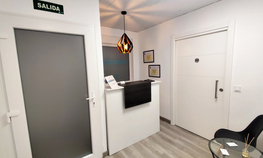 Image 3: 1 o 2 sesiones de fisioterapia con diagnóstico y valoración previa