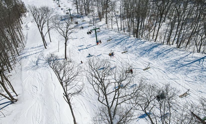 Image 8: Learn To Ski or Snowboard Package in Taylors Falls, Minnesota