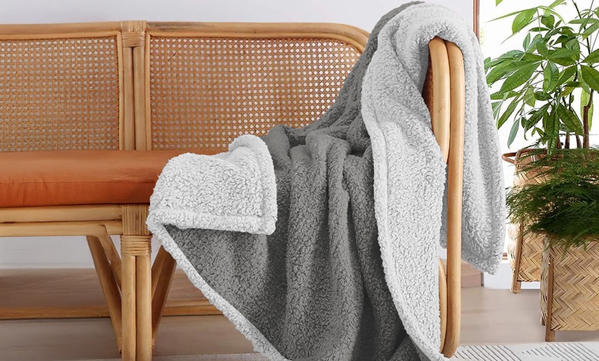 Image 1: Couverture STUBAI en Sherpa 