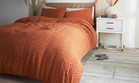 Groupon Unisex Terracotta Cosmo Living Tufted Embossed Duvet Set: Double