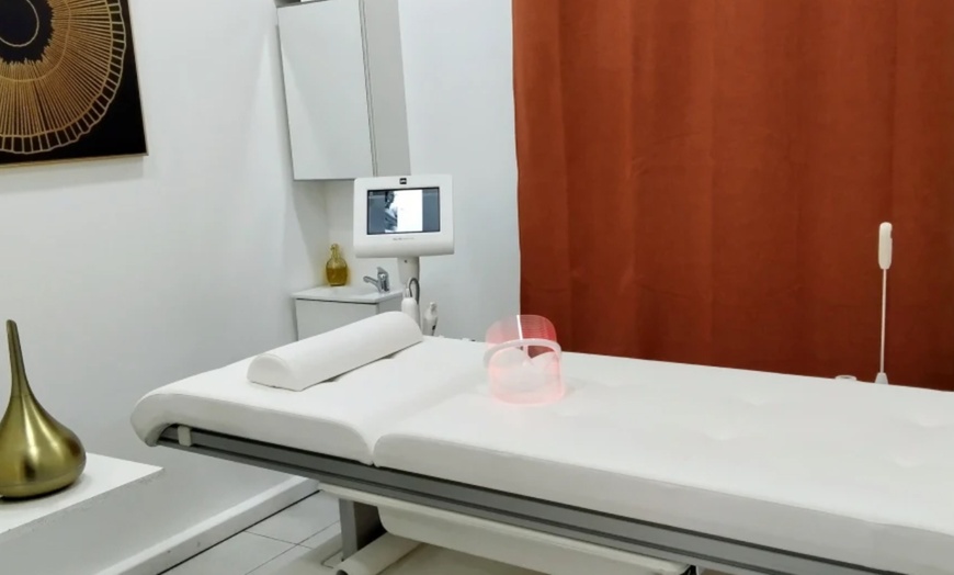 Image 3: Soin du visage au choix : purifiant, nourrissant, anti-âge ou peeling 