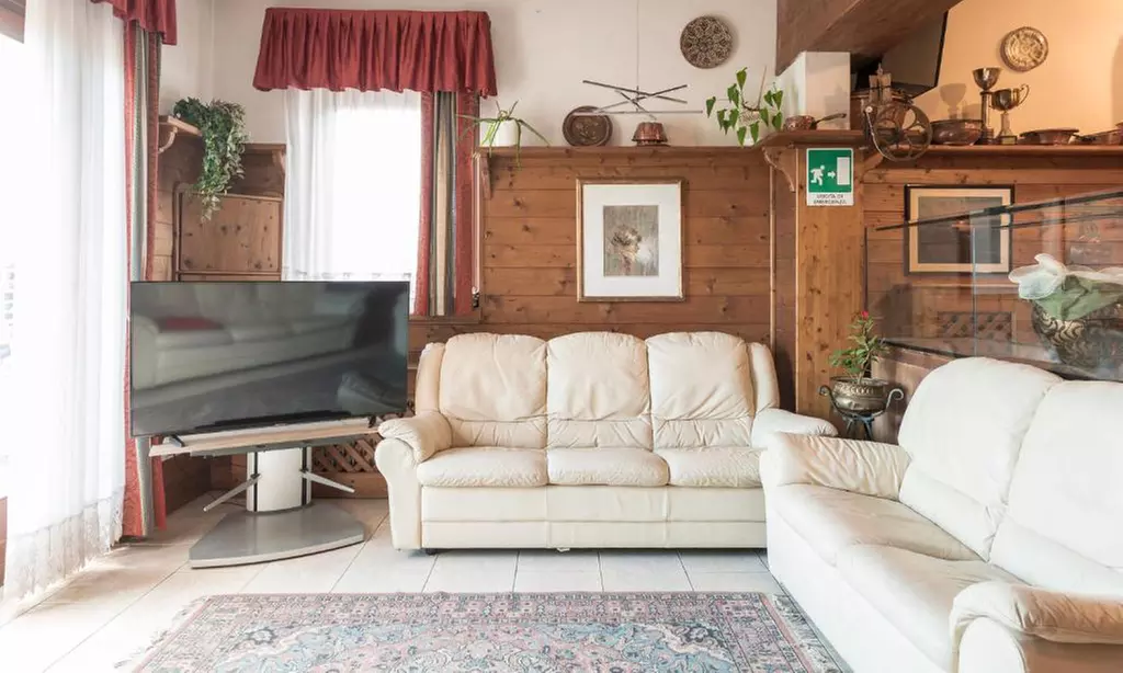 Asiago: camera doppia o matrimoniale con colazione o mezza pensione