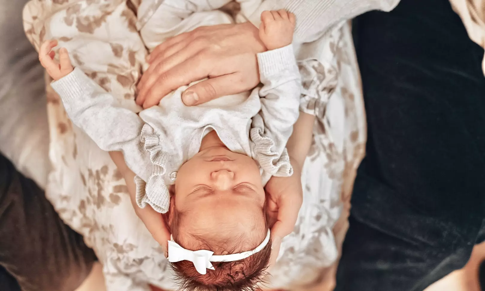 Capture Precious Moments: Full Newborn or 15-Min Studio Photography 