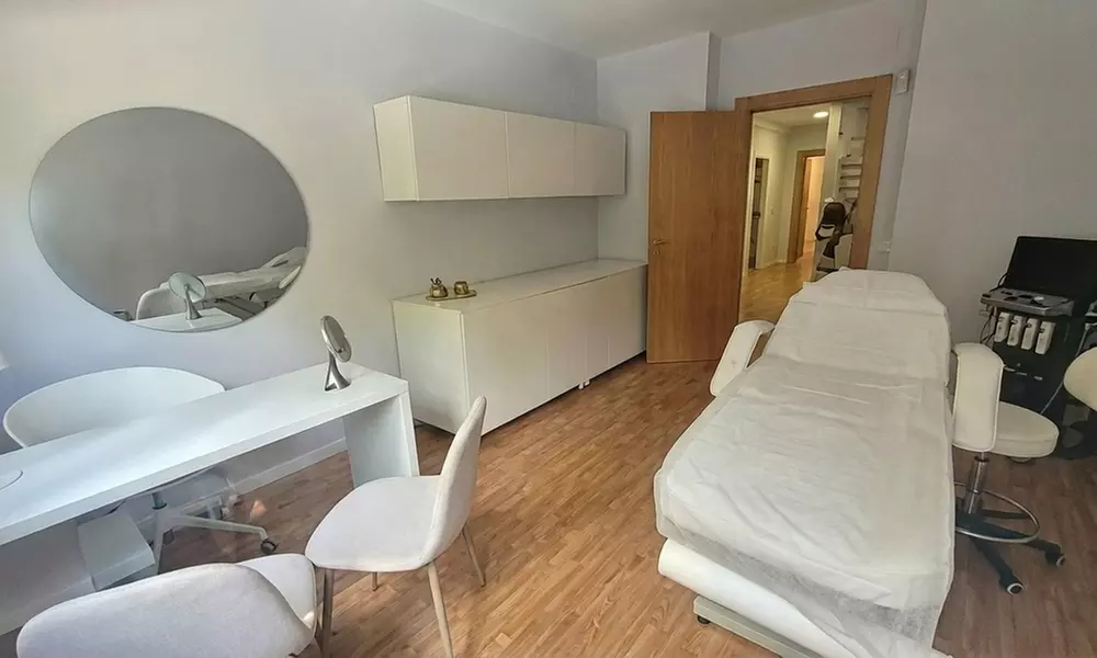 Infiltración en 3 o 5 zonas efecto lifting con opción a extras para 1