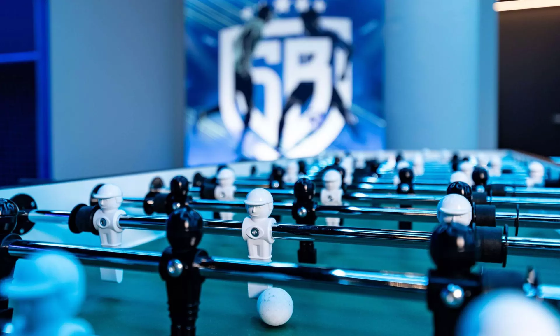 45 oder 90 Min. SOCCERBEAT für 1 Person: Fußballwelt mit 13 Spielzonen für Spiel & Wettbewerb (bis 32% sparen)