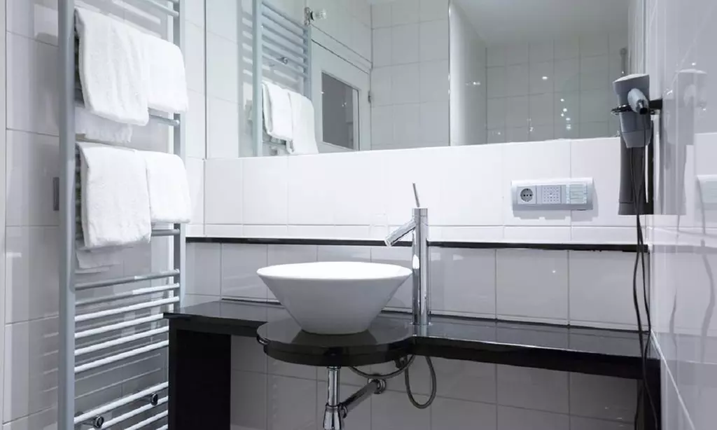 Maastricht: Doppelzimmer mit Frühstück