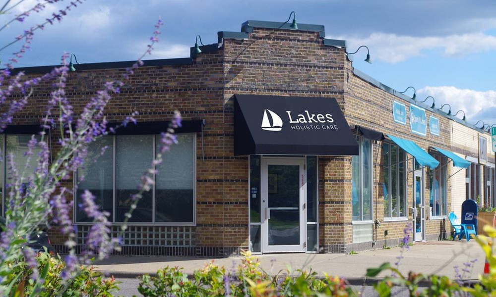 Up to 35% Off on Deep Tissue Massage at Lakes Holistic Care