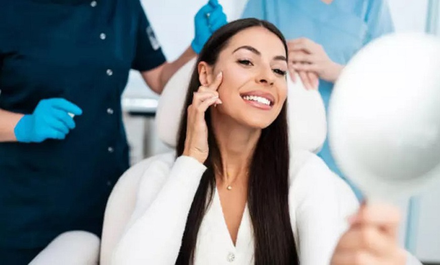 Image 5: 1, 2 o 3 sesiones de microneedling facial de vitaminas con Dermapen