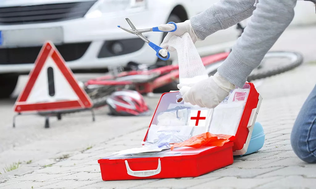 Kurs online: Pierwsza pomoc i ratownictwo medyczne z certyfikatem MEN