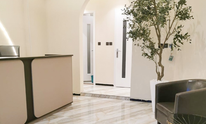 Image 5: 60-Min Thai, Swedish, Deep Tissue or Hot Stone Full Body Spa Treatment