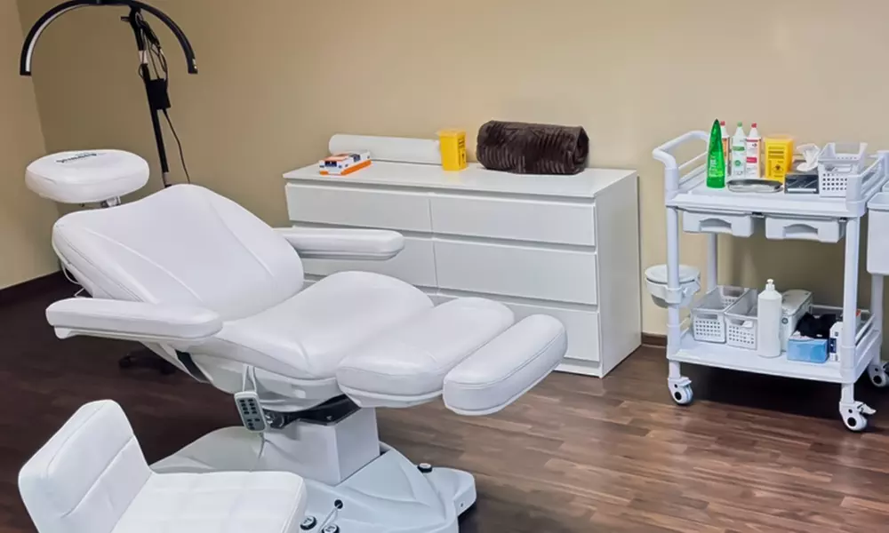 Microneedling Gesicht, Hals oder Dekolleté oder komplett für 1 Person