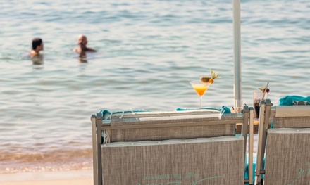 Pour 2 personnes : apéro coucher de soleil sur la plage avec 2 mojitos et un surf de tapas (8 pièces)