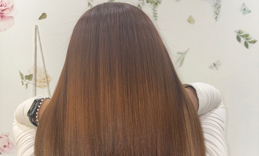 Image 3: Color Retouch, All Over Color or Face Frame Highlights w/ Cut & Style