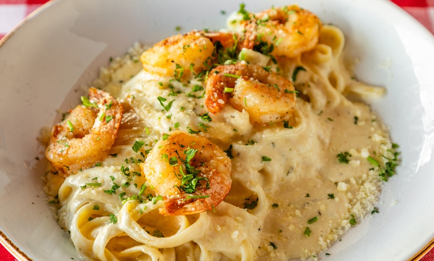 Image 5: Ricci's Italian: Bottomless Brunch or Dinner for 2 or 4 with wine