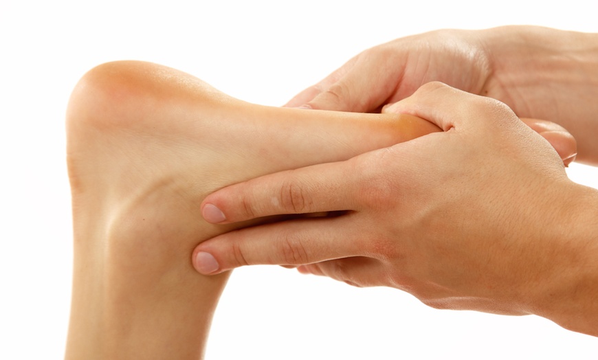 Image 3: Professional Treatment for Stiff Ankles (Up to 80% Off)