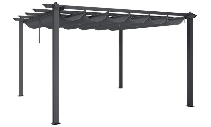 Image 6: Outdoor Pergola