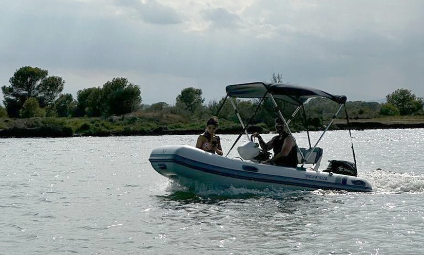 Image 5: Hasta 8 horas de alquiler de lancha sin licencia para 2-8 personas