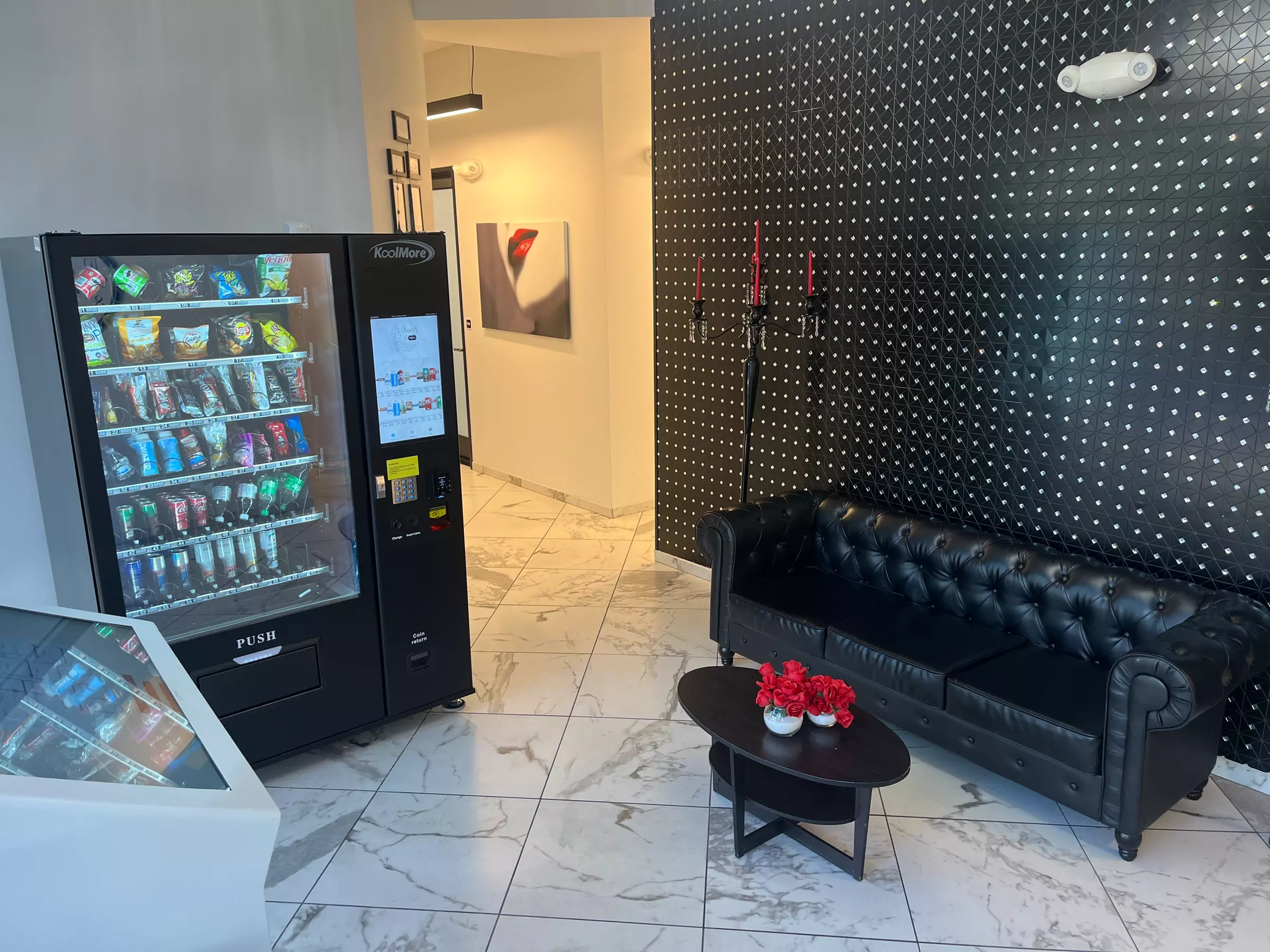 One Set of Classic/Hybrid/Volume Extensions + 2 Week Fill Option